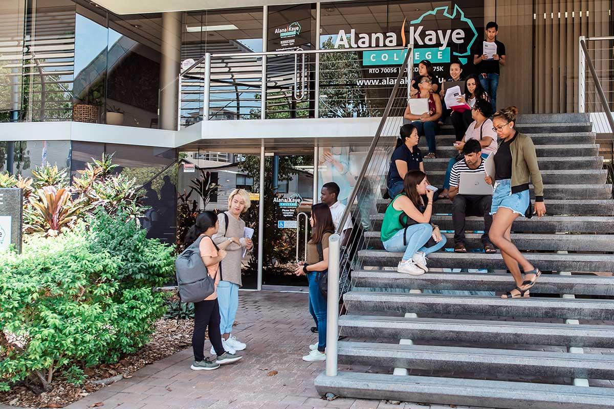Alana Kaye College